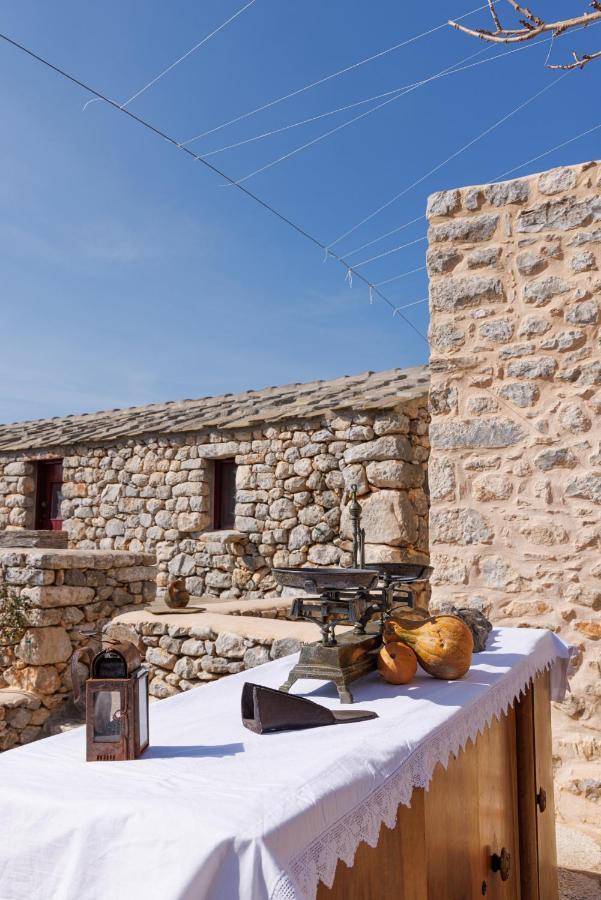 Lithos Stone Suites Areópolisz Kültér fotó