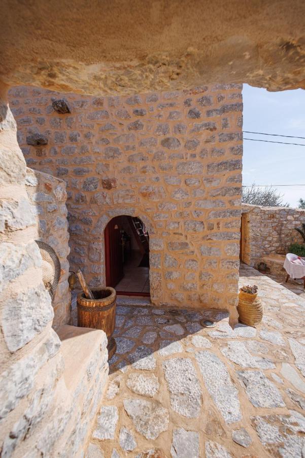 Lithos Stone Suites Areópolisz Kültér fotó