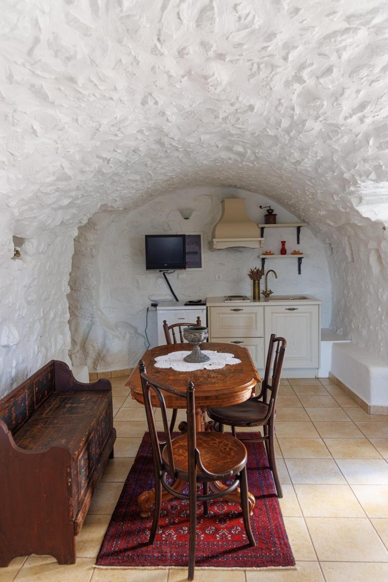 Lithos Stone Suites Areópolisz Szoba fotó